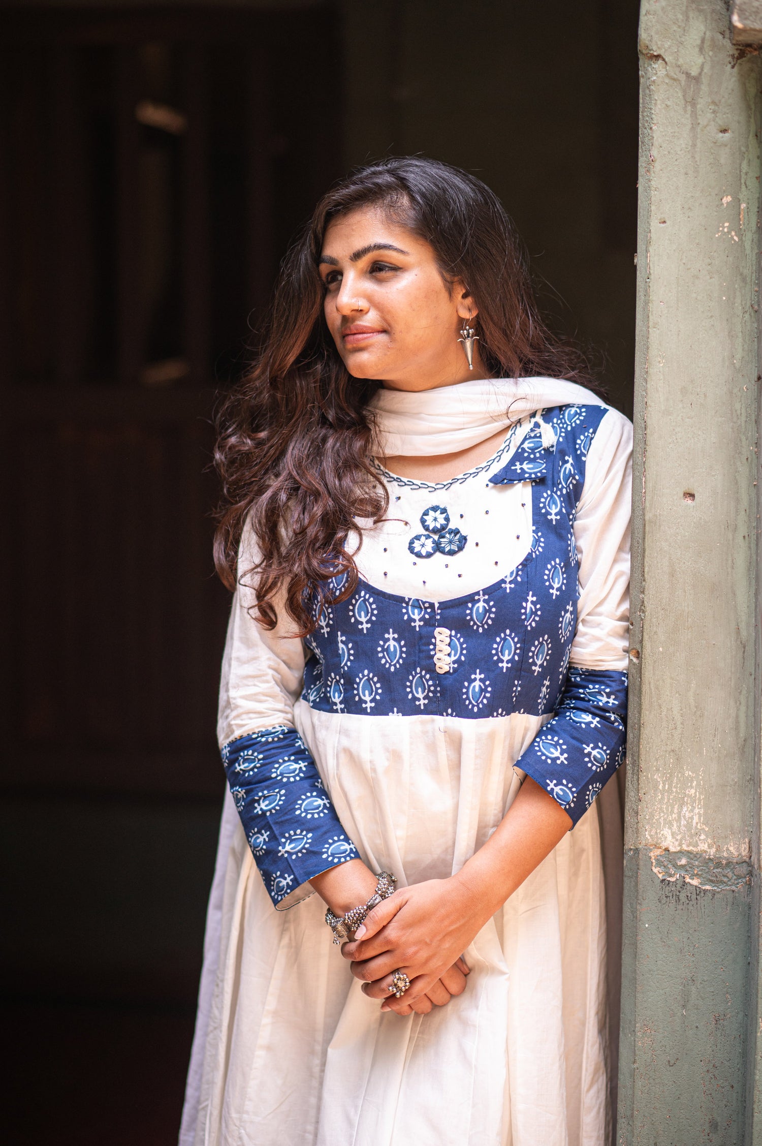 Off white Chic Cotton Printed Kurta set with Embroidery