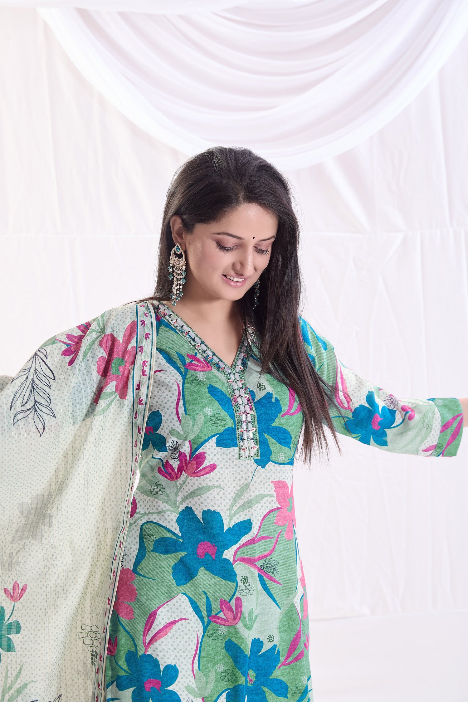 Khush Rang Linen Printed Kurta set with Embroidery