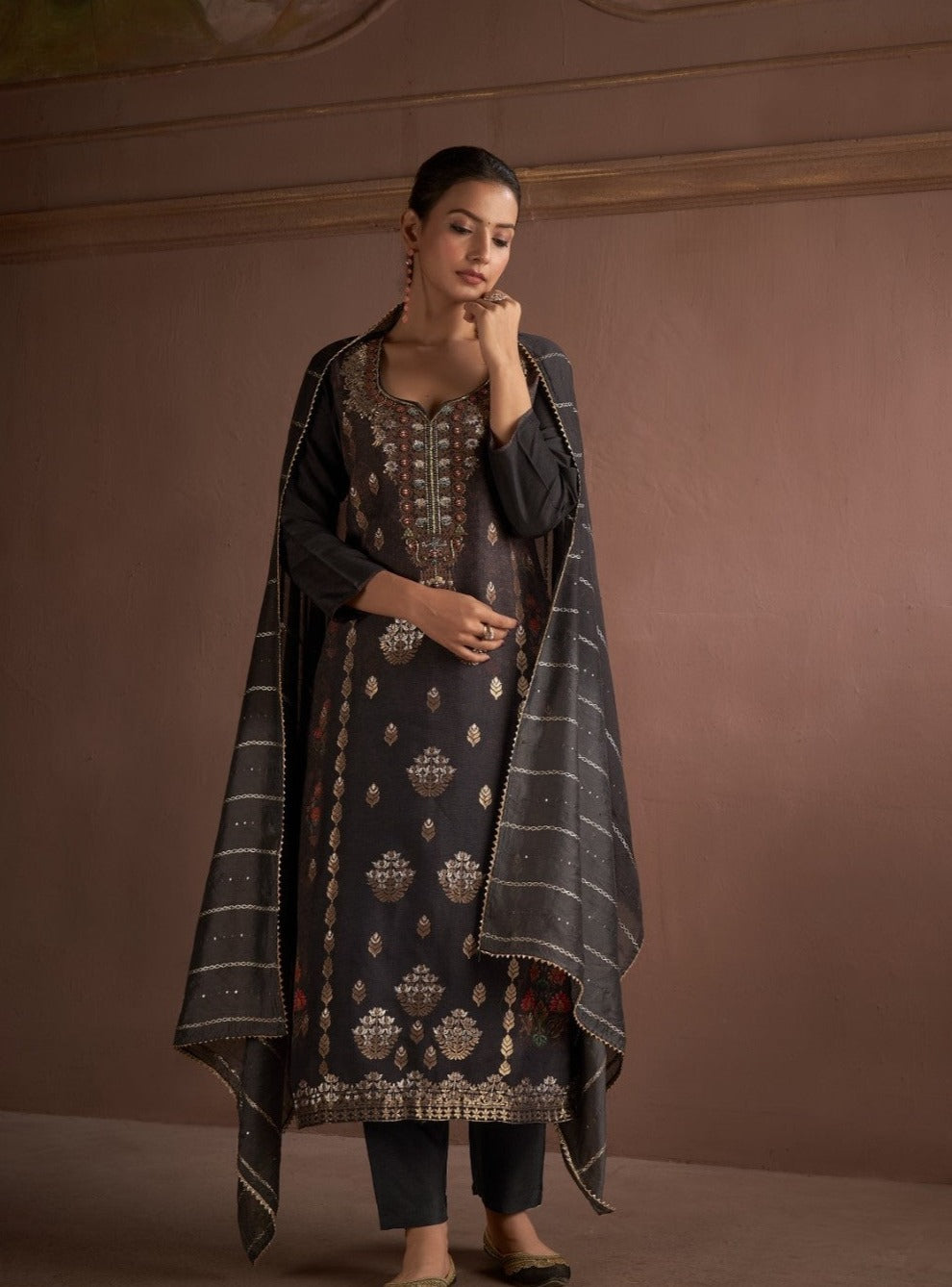 Chestnut Muslin Silk Printed Kurta set with Embroidery