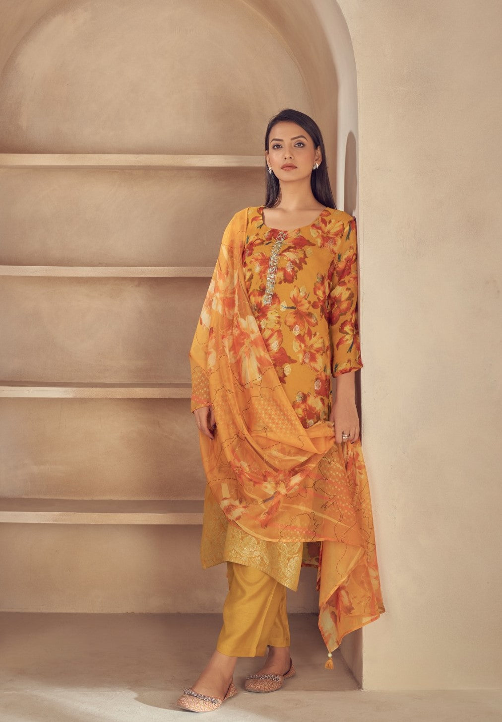 Tangerine Floral Organza Printed Kurta set with Embroidery