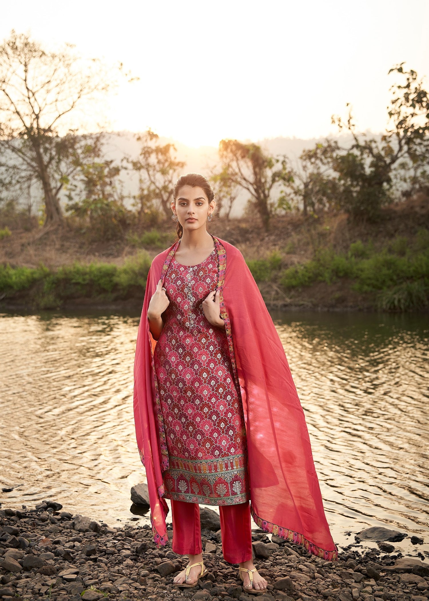 Red Chinnon Printed Kurta set with Embroidery