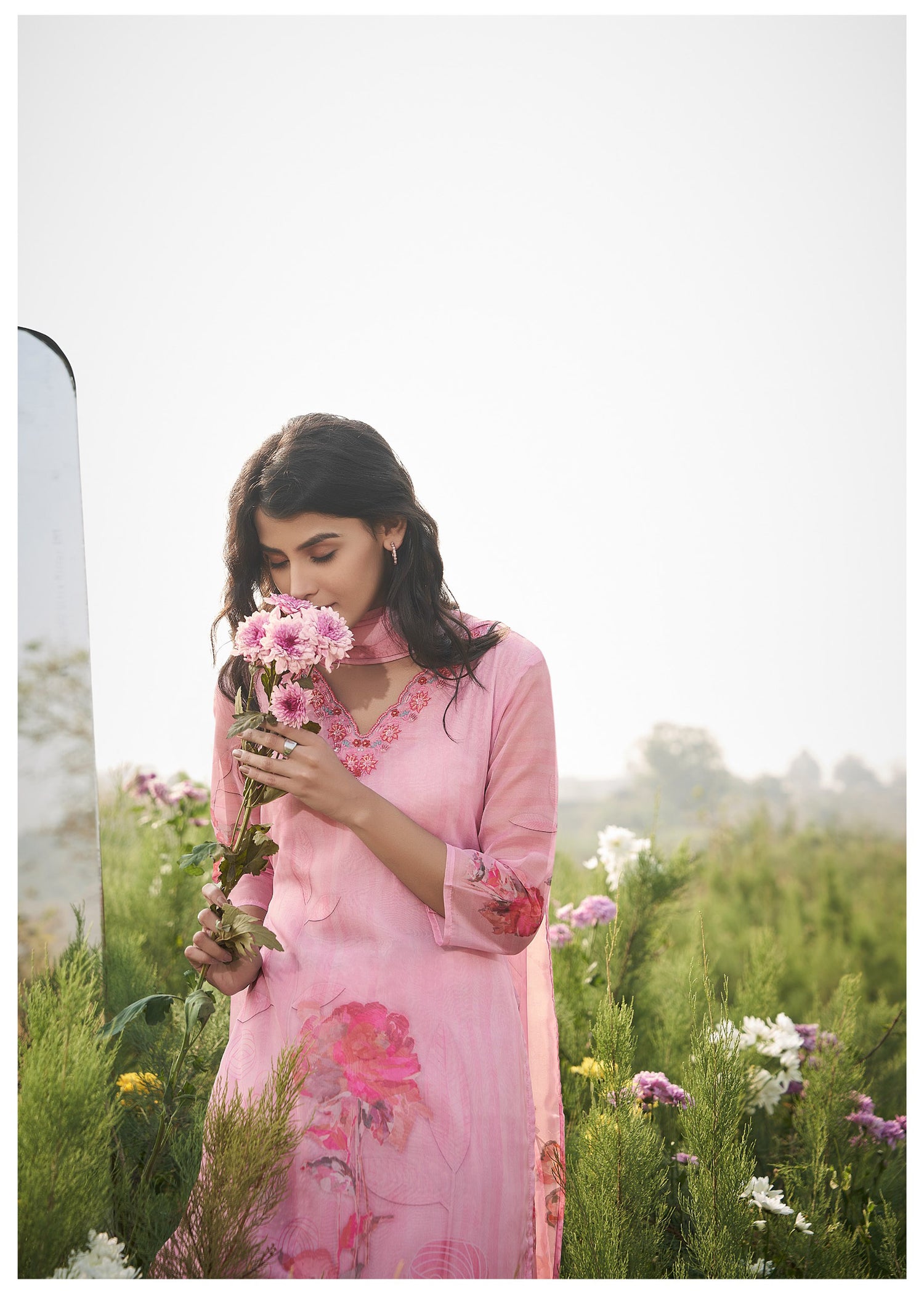 Pink petal Organza Printed Kurta set with Embroidery