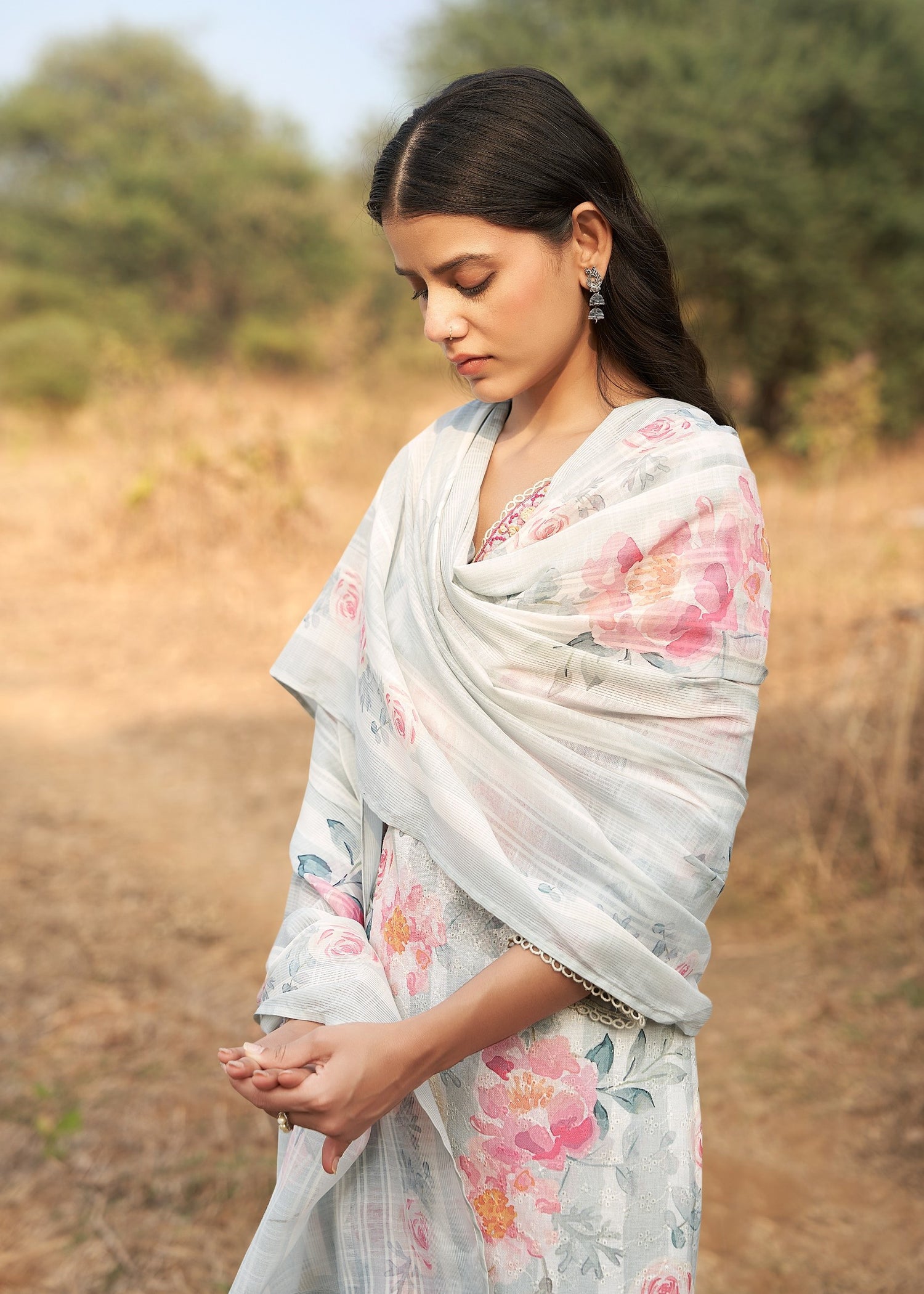 Misty Floral Linen Printed Kurta set with Embroidery