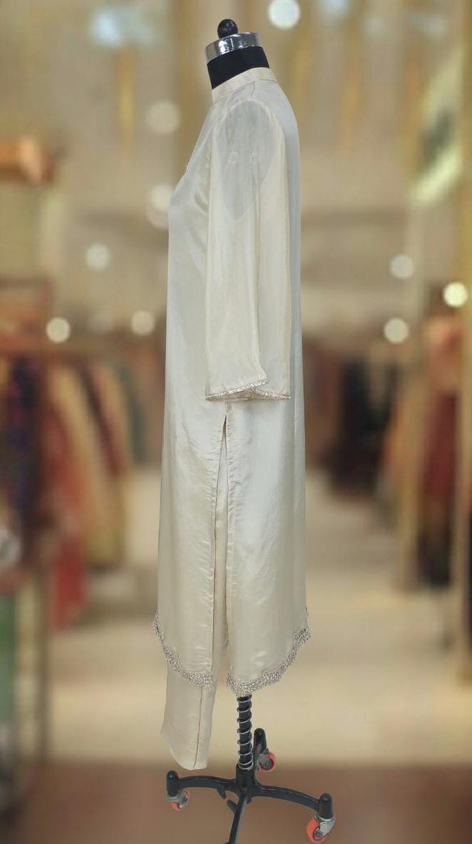 IVORY TISSUE SILK SUIT SET