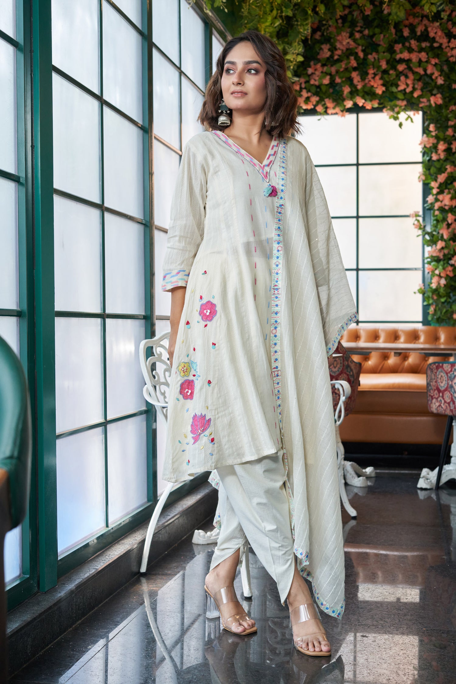 Moti Magic Cotton Self jacquard Kurta set with Embroidery