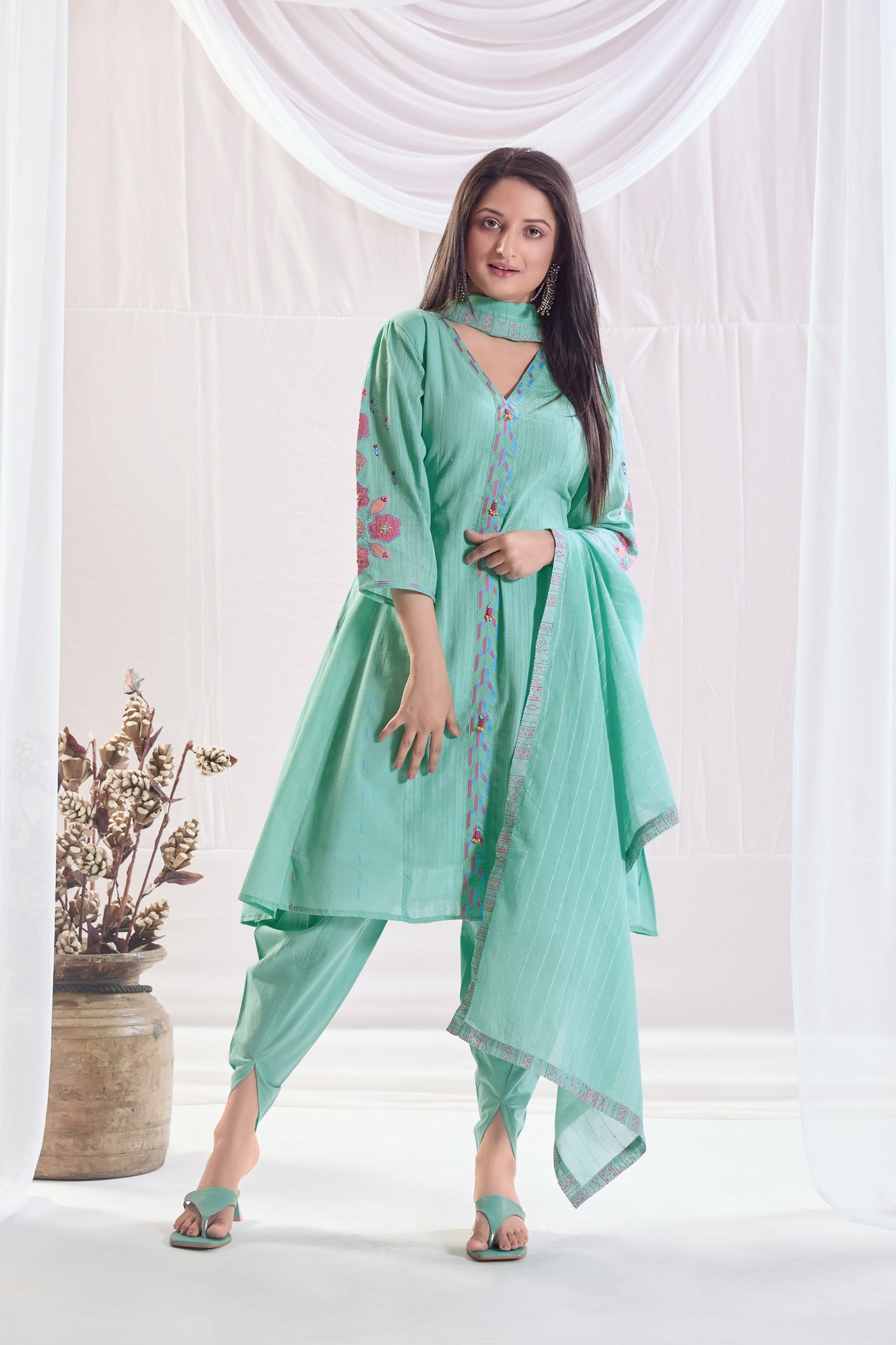 Mast Malang Cotton Self jacquard Kurta set with Embroidery