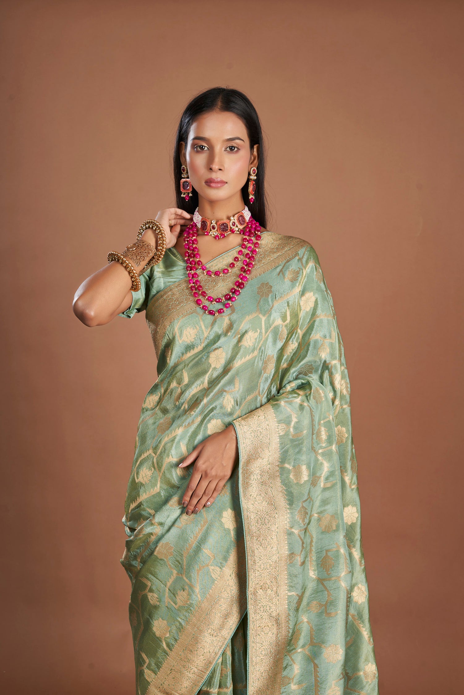 Women Green Viscose Tissue Zari Saree