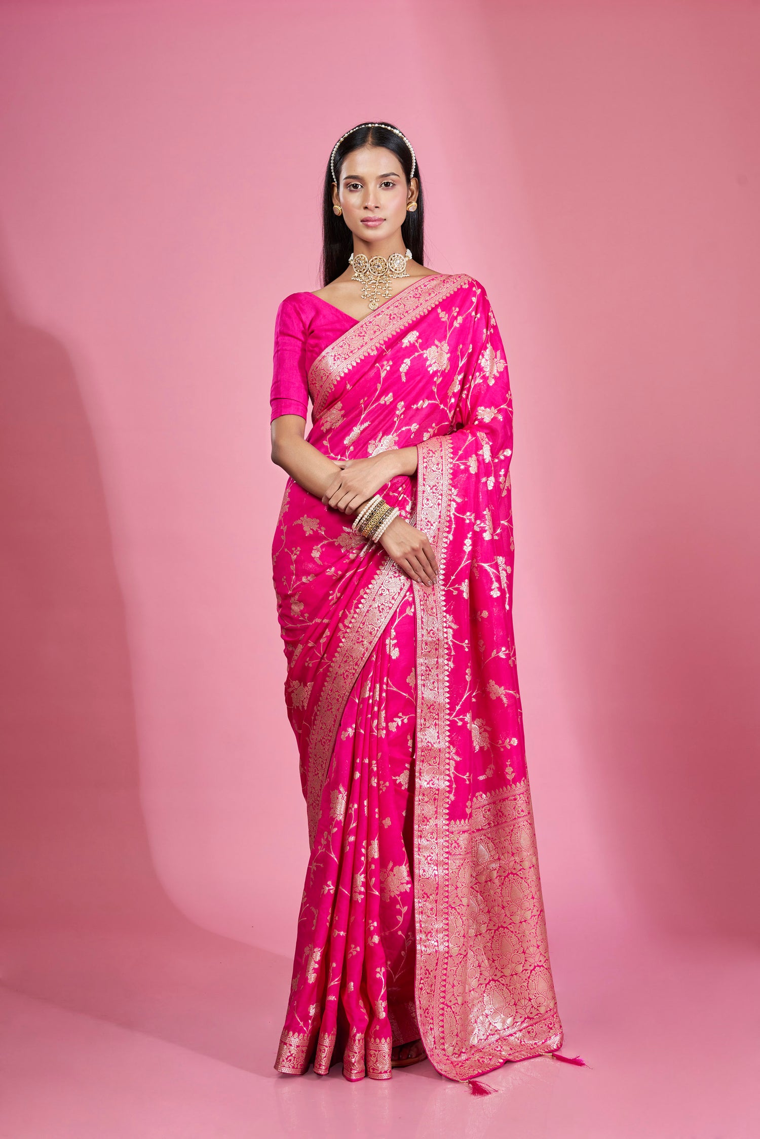 Shimmer Jaal Weave Rani Organza Saree