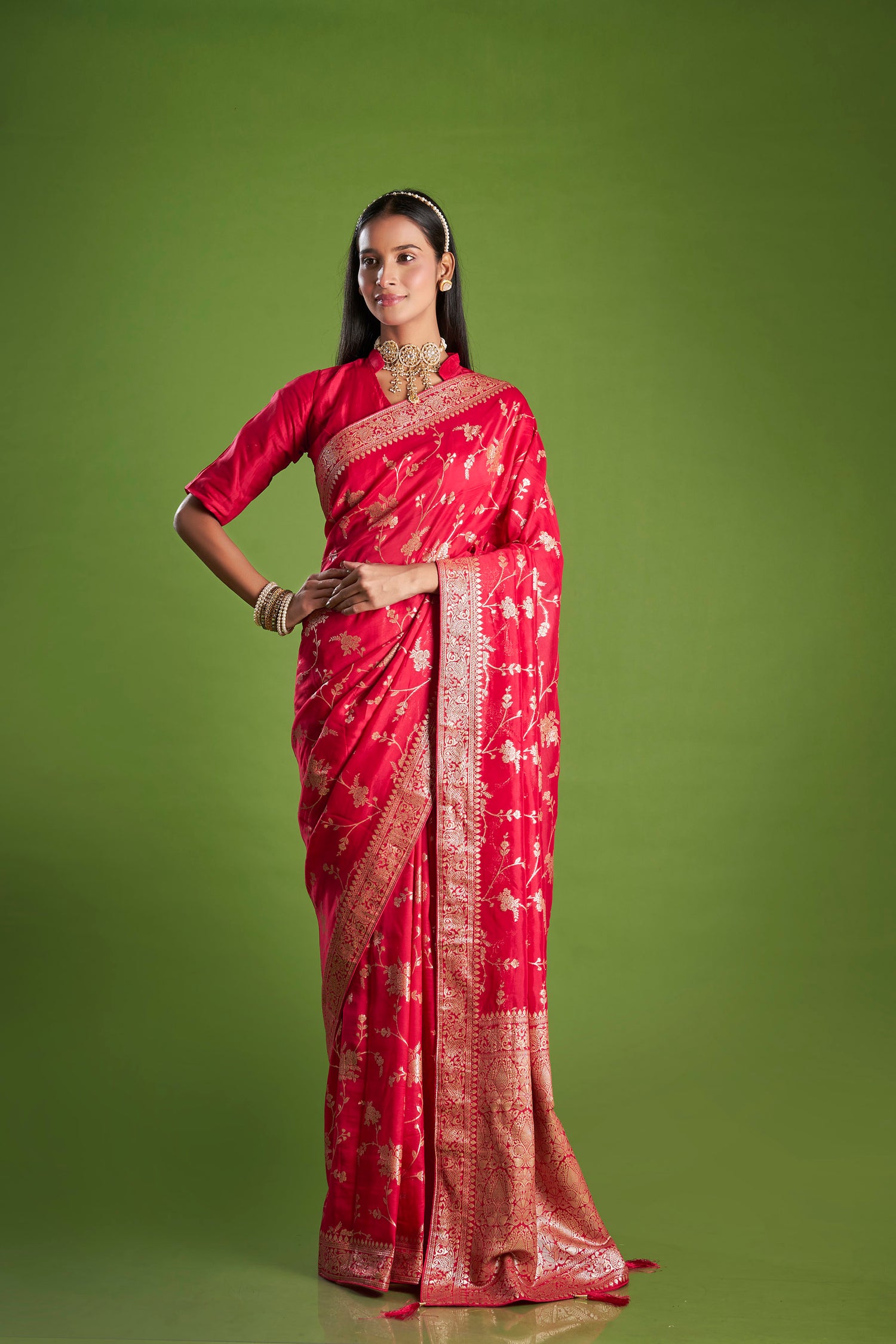 Women Red Organza Zari weaving Saree