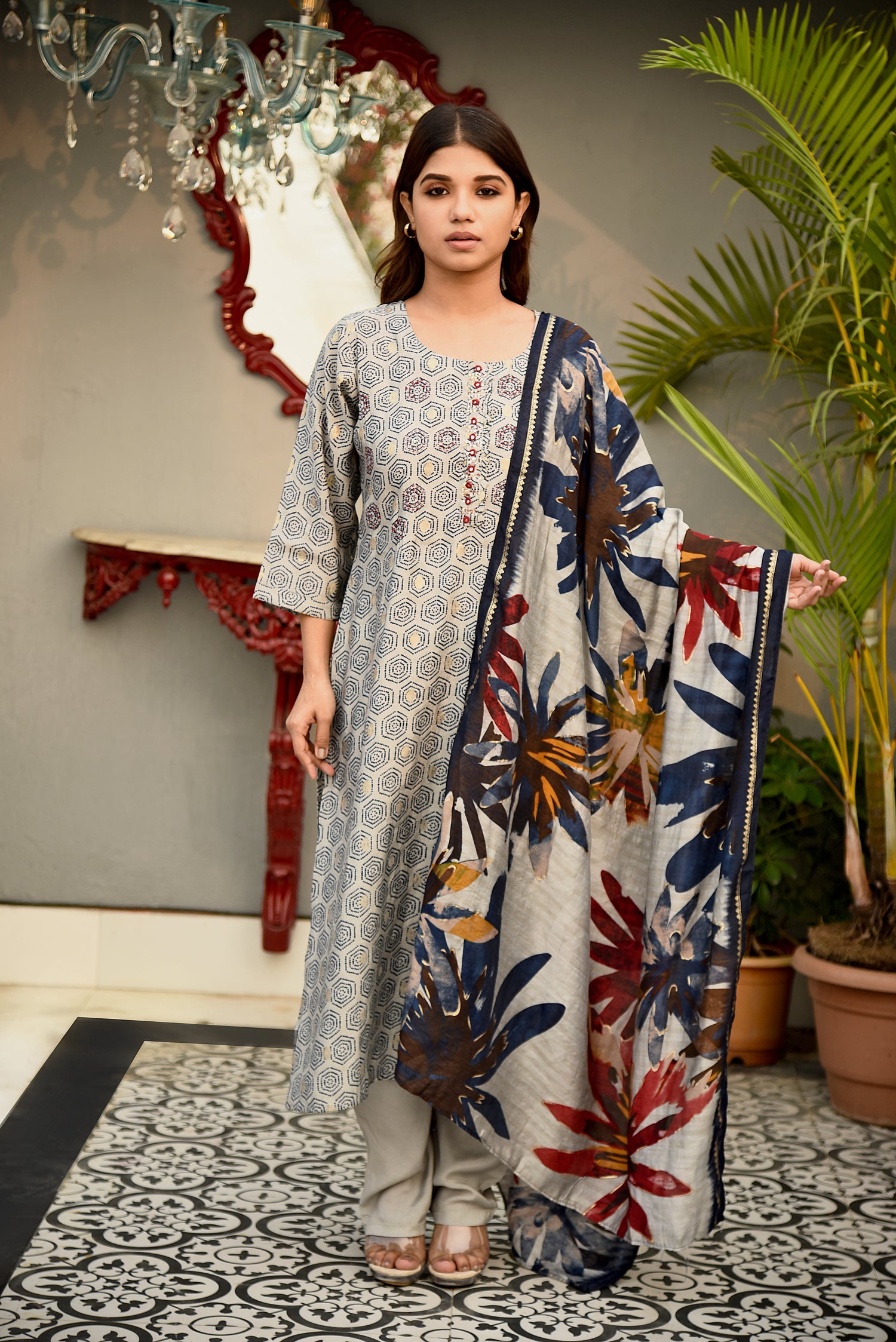 Pearl Grey Cotton Silk Printed Kurta set with Embroidery