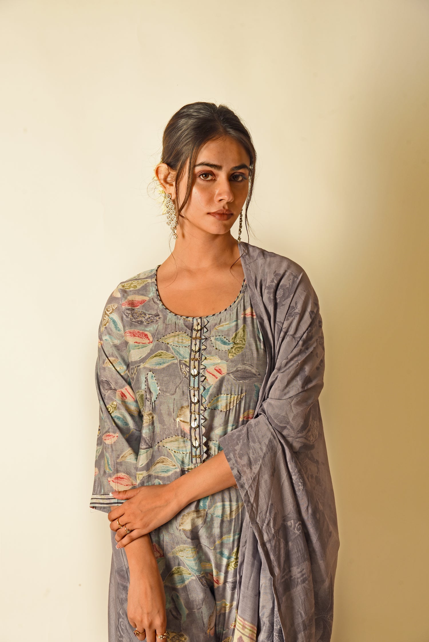 Breezy Grey Muslin Silk Kurta set with Embroidery