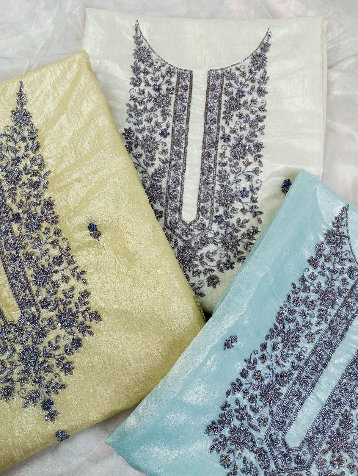 TISSUE EMBROIDERED SUIT SET