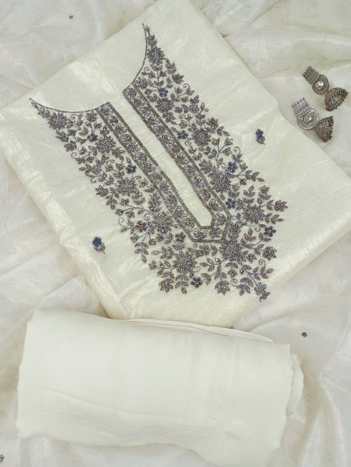 TISSUE EMBROIDERED SUIT SET